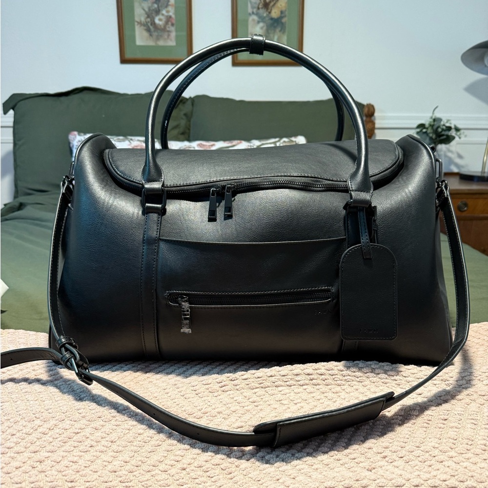 Fawn Design Black Duffel Bag